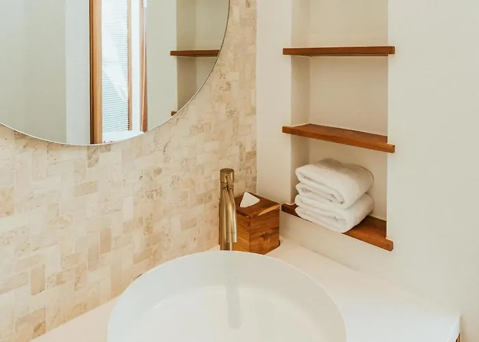 Private Pool, Skylight Bathtub, Dreamy Pool And Serene Greenery In Canggu! Canggu (Bali)