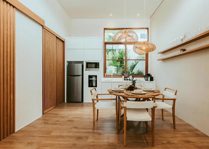 Private Pool, Skylight Bathtub, Dreamy Pool And Serene Greenery In Canggu! Canggu (Bali)