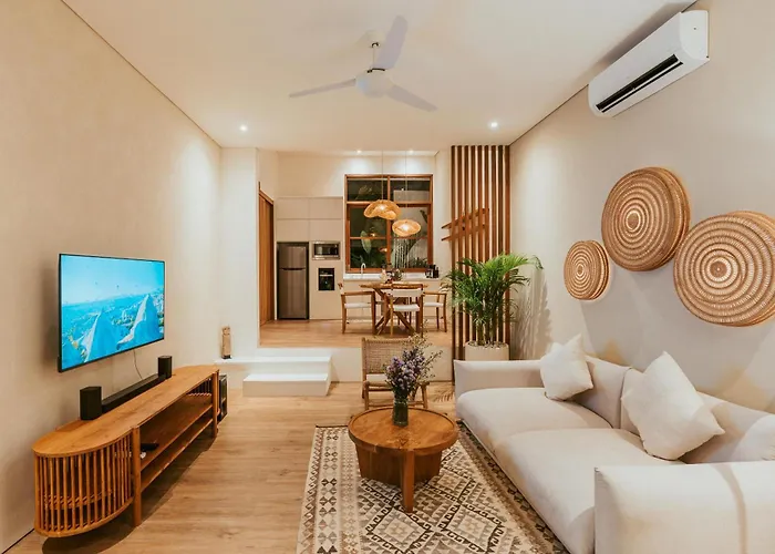 Private Pool, Skylight Bathtub, Dreamy Pool And Serene Greenery In Canggu! Villa Canggu (Bali)
