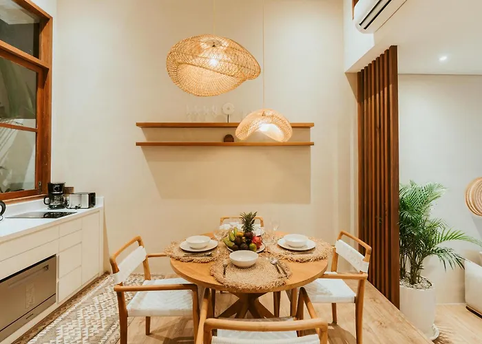 Private Pool, Skylight Bathtub, Dreamy Pool And Serene Greenery In Canggu! *